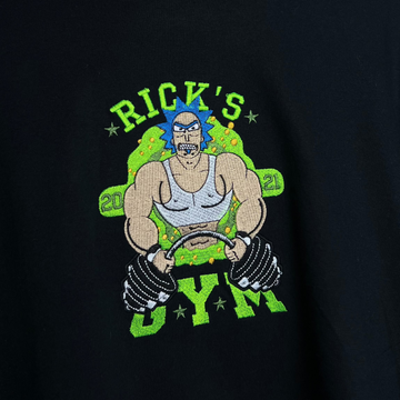 Bluza/Koszulka z haftem «Rick and Morty – Rick's Gym»